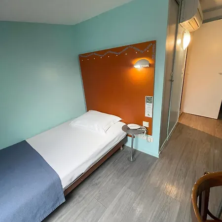Solar Otel Paris